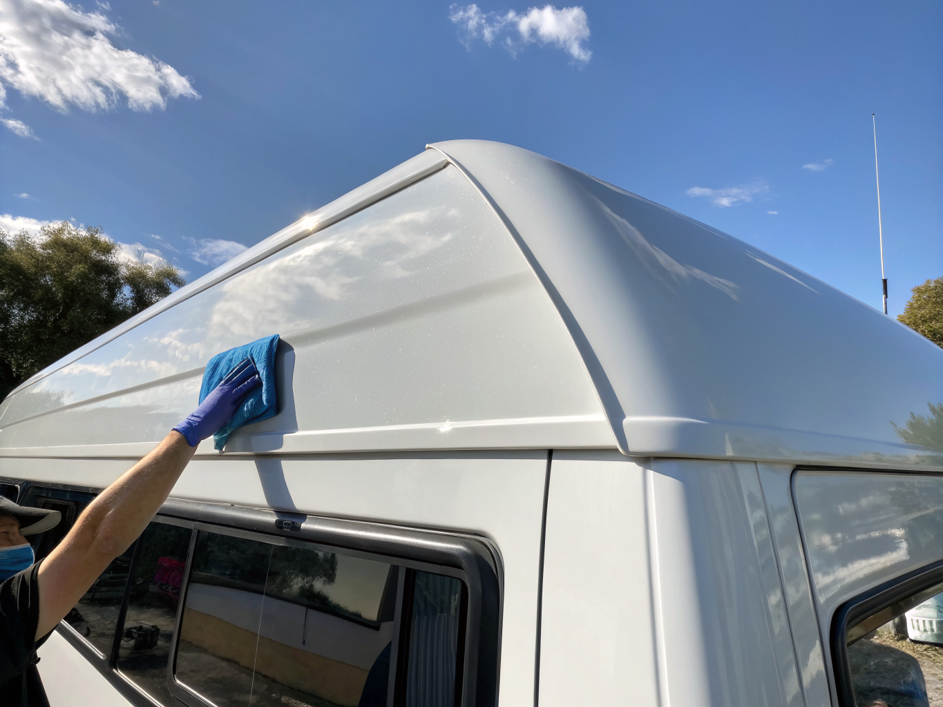 Versiegeltes Wohnmobil Dach